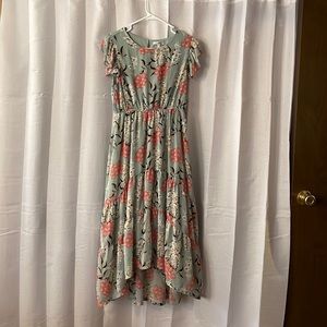 Women’s short sleeve dress